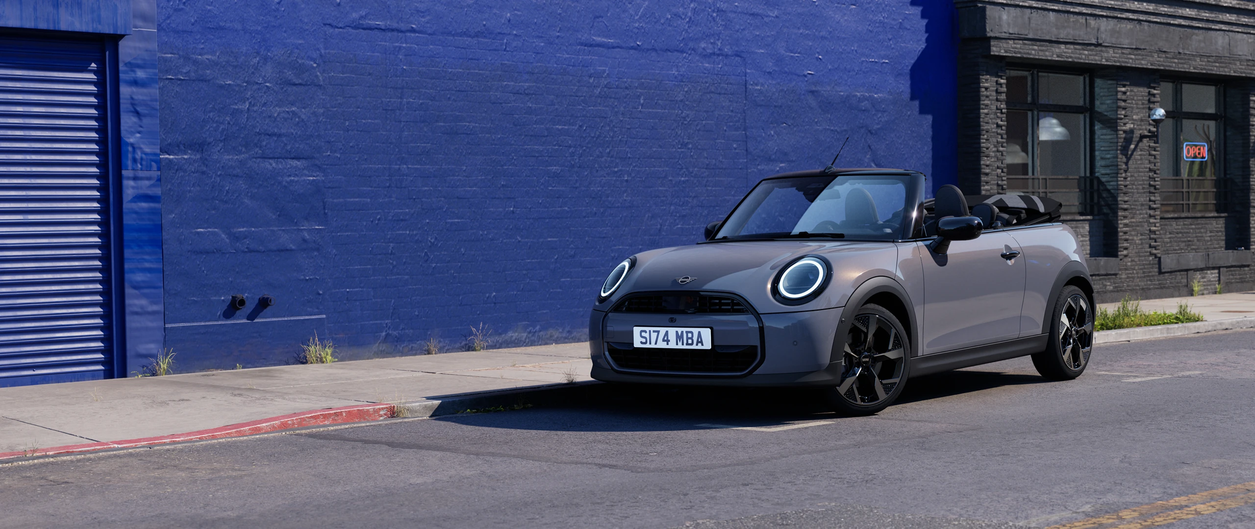 MINI Cooper Cabrio - vista frontal - Sparkling Copper Grey