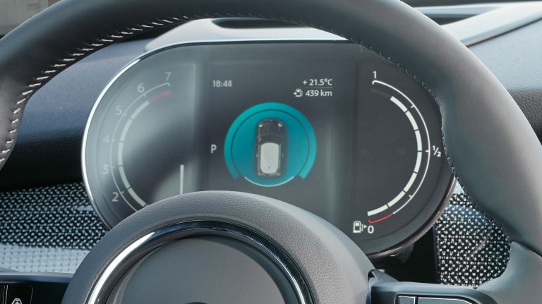 MINI 3 puertas Hatch – pantalla de instrumentos multifunción – cuentarrevoluciones digital